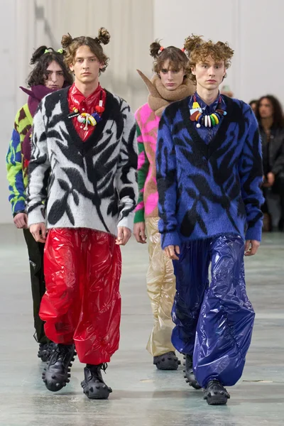 Look 36